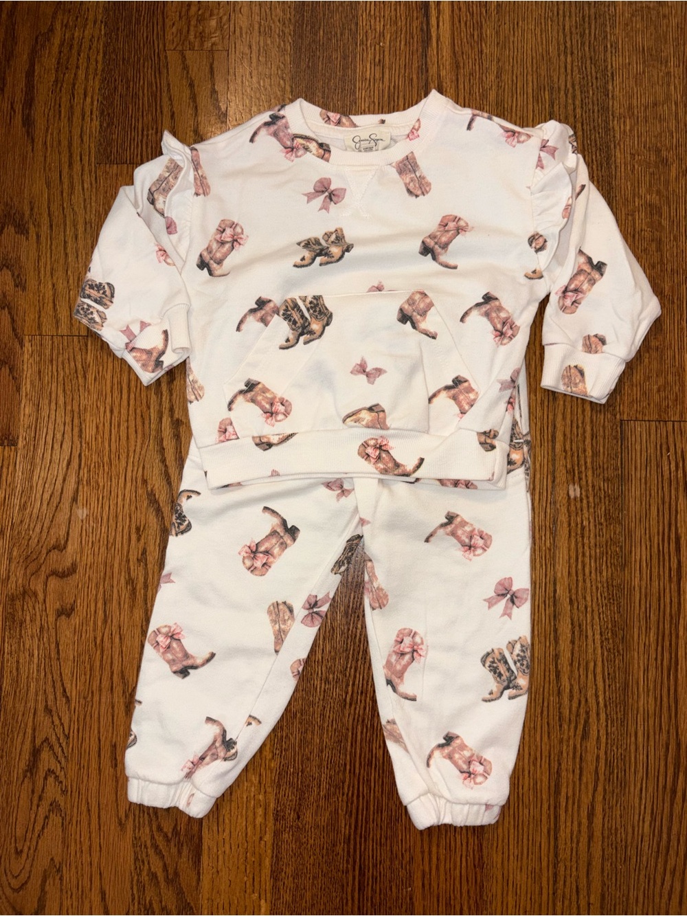 Jessica Simpson Adorable White Sweatpants Set with Pink Western Boot Print 2T